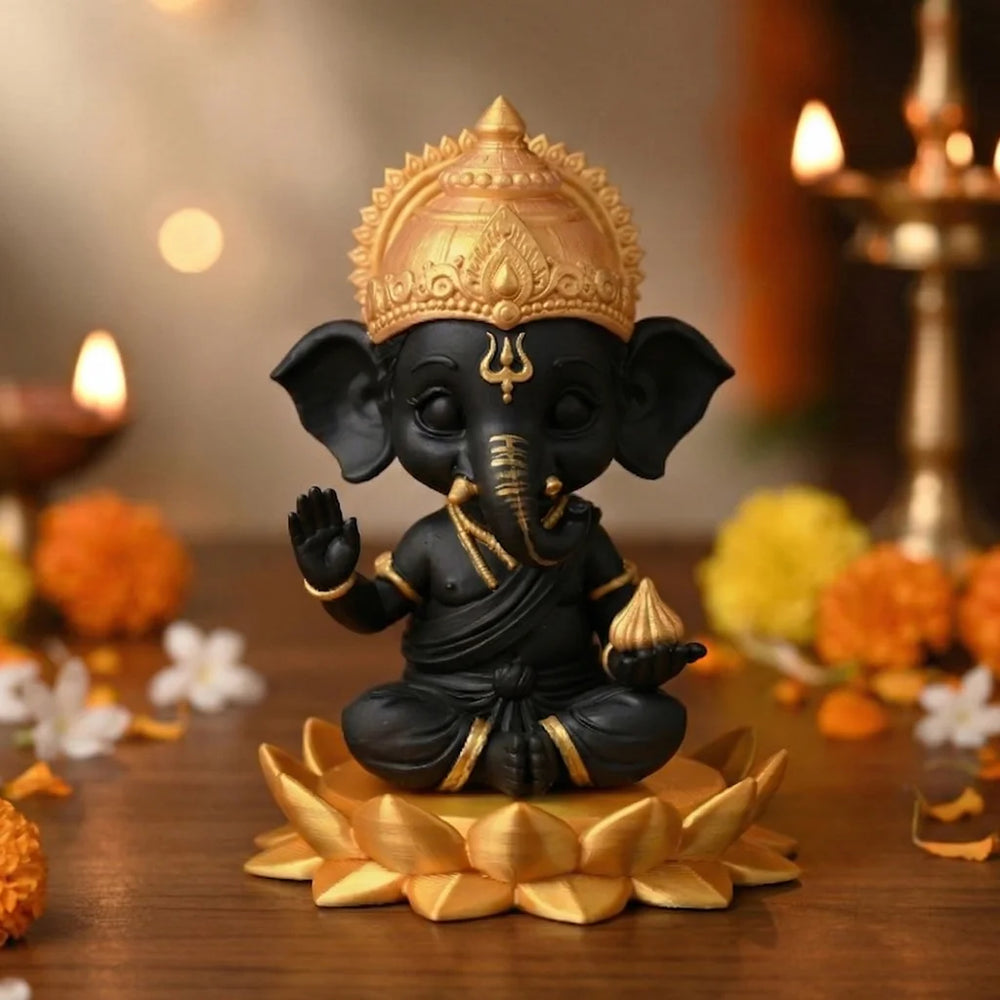 Bala Vinayagar Figurine – Premium Black & Gold Accent Finish